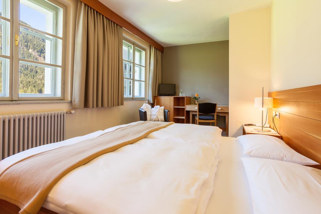 Hotel Tre Cime Sesto - Сесто Номер фото